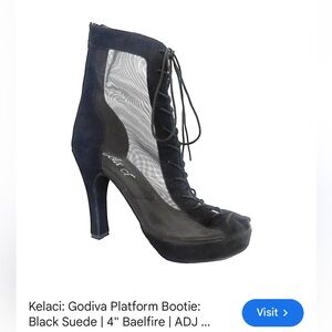 Kelaci: Godiva Platform bootie Chic Black Lace-Up Women's Platform Heels